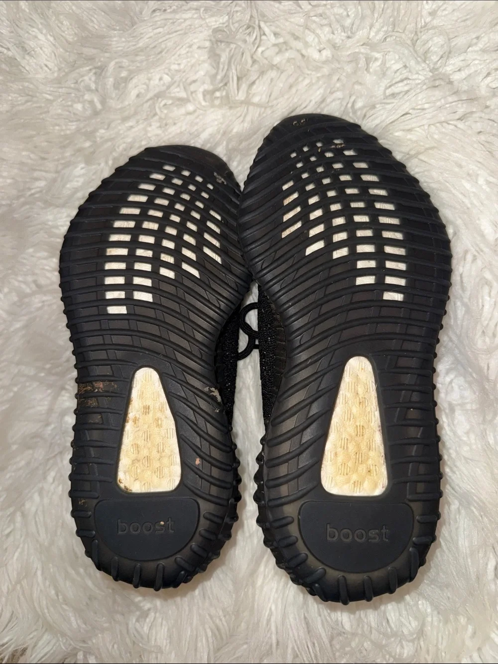 Adidas x Yeezy reposhing this